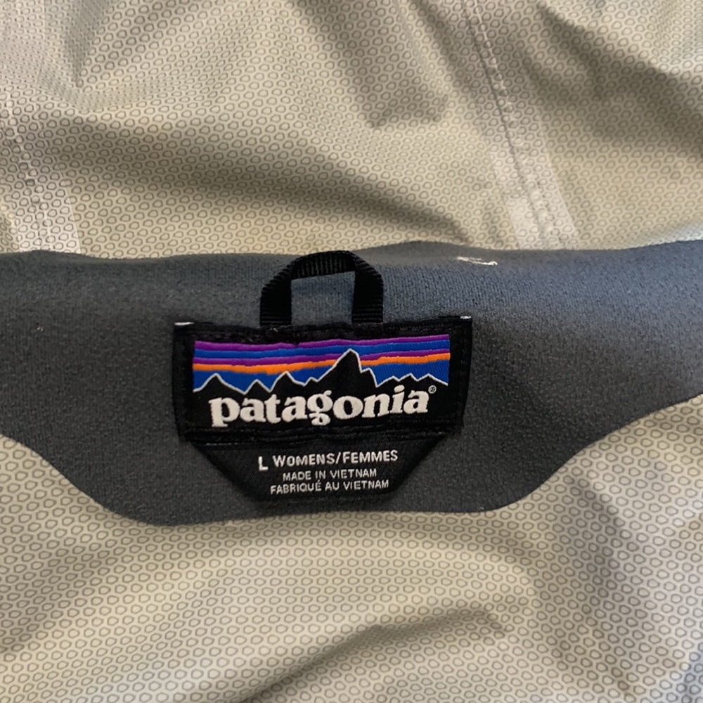 Patagonia H2no Hooded Rain Jacket - Picture 4 of 12